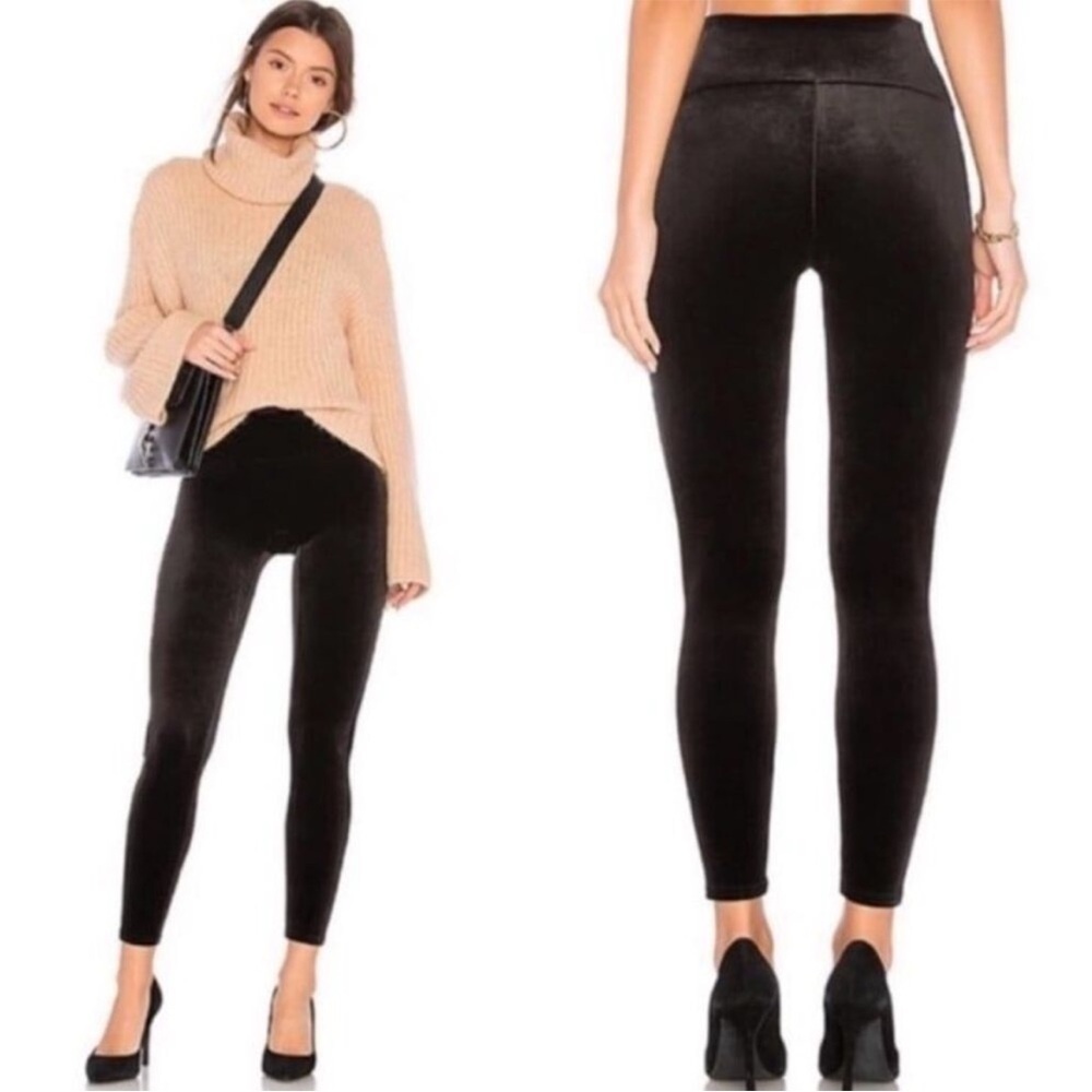 Spanx Velvet Leggings In Black Size Medium